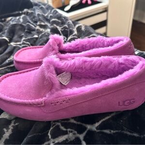 UGG Plush Purple Sheepskin